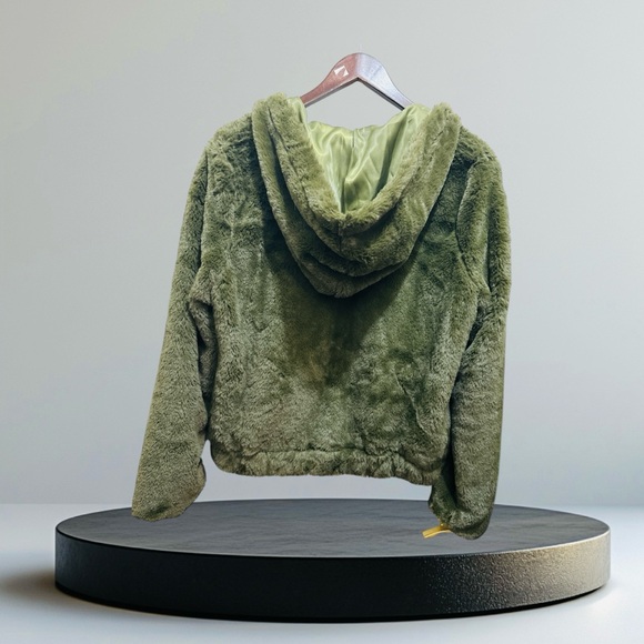 NEW 36point5 Women's Hoodied Jacket Pockets Faux Fur Zip Up in Green Size Large. - Picture 2 of 16